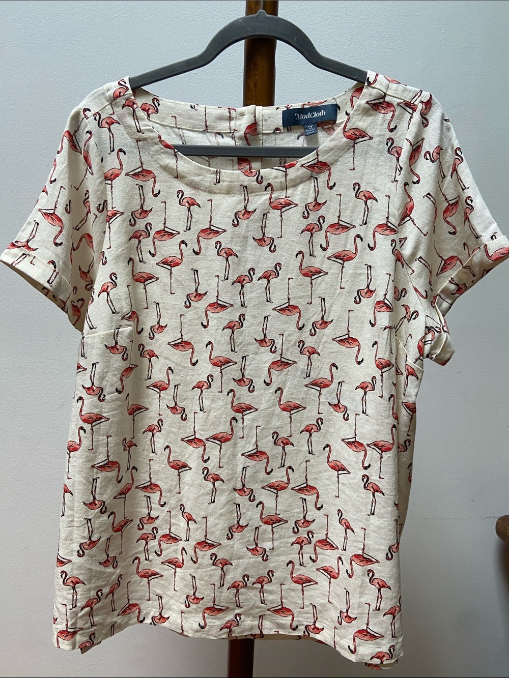 ModCloth Cream Top with Coral Pink Flamingo Print Size 1X